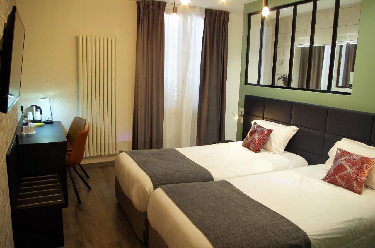 Logis Hotel Les Platanes Reyssouze Exterior photo